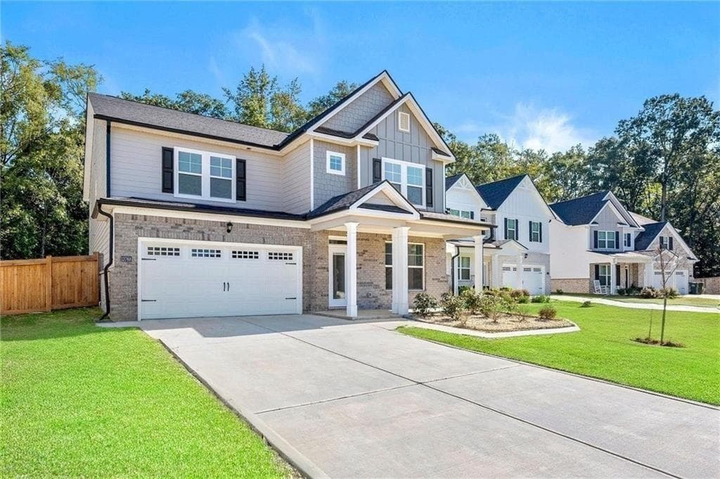 4 bedroom, 3 bathroom, 3,342 sq ft single family residence for sale at 13768 Whitman Lane, Covington, GA 30014 — photo 2