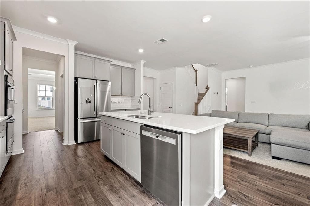 4 bedroom, 3 bathroom, 3,342 sq ft single family residence for sale at 13768 Whitman Lane, Covington, GA 30014 — photo 8