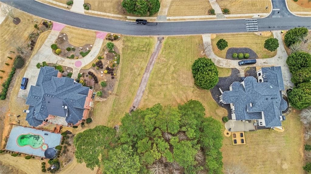 single family residence for sale at 213 Eagles Landing Way, Mcdonough, GA 30253 — photo 4