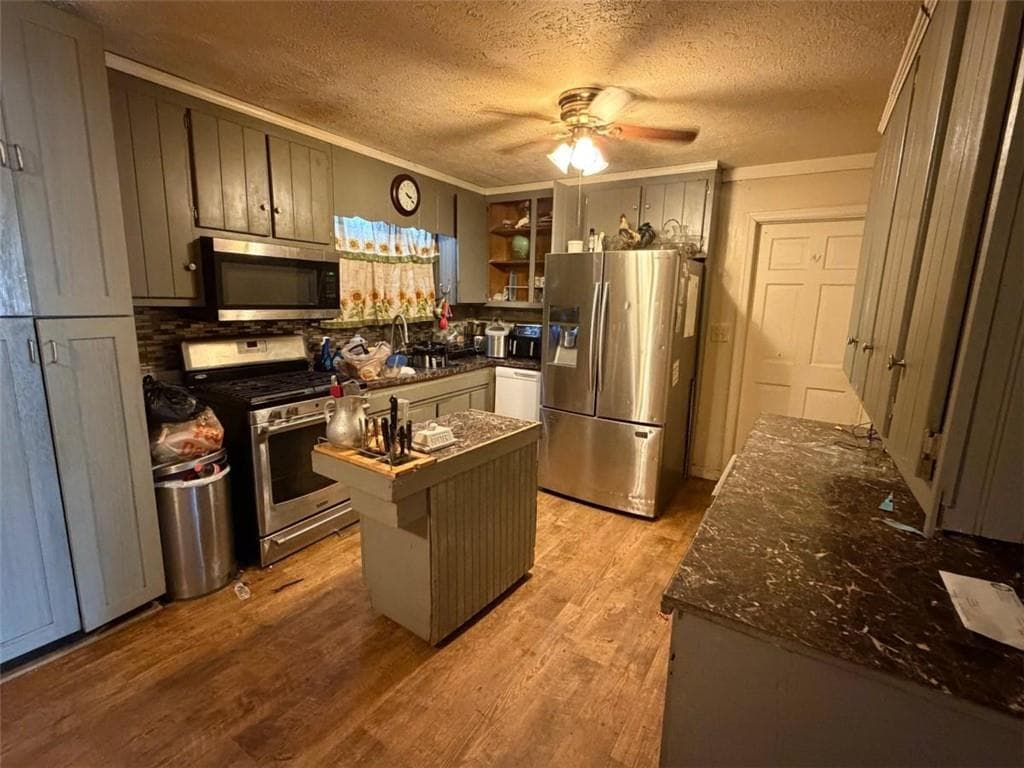 3 bedroom, 2 bathroom, 1,710 sq ft single family residence for sale at 4183 Jade Drive, Douglasville, GA 30135 — photo 4