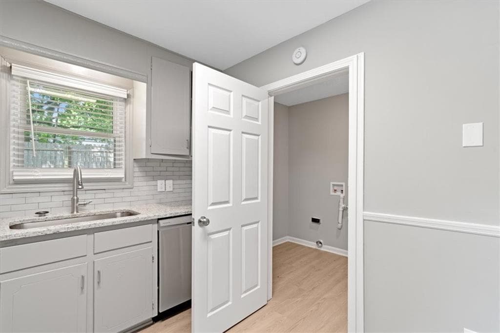 3 bedroom, 2 bathroom, 1,100 sq ft duplex for rent at 892 Five Forks Trickum Road, Lawrenceville, GA 30046 for $1,750 a month — photo 9