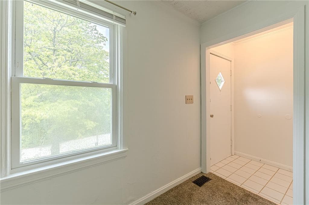 3 bedroom, 2 bathroom, 1,532 sq ft single family residence for sale at 496 Radar Drive, Hapeville, GA 30354 — photo 7