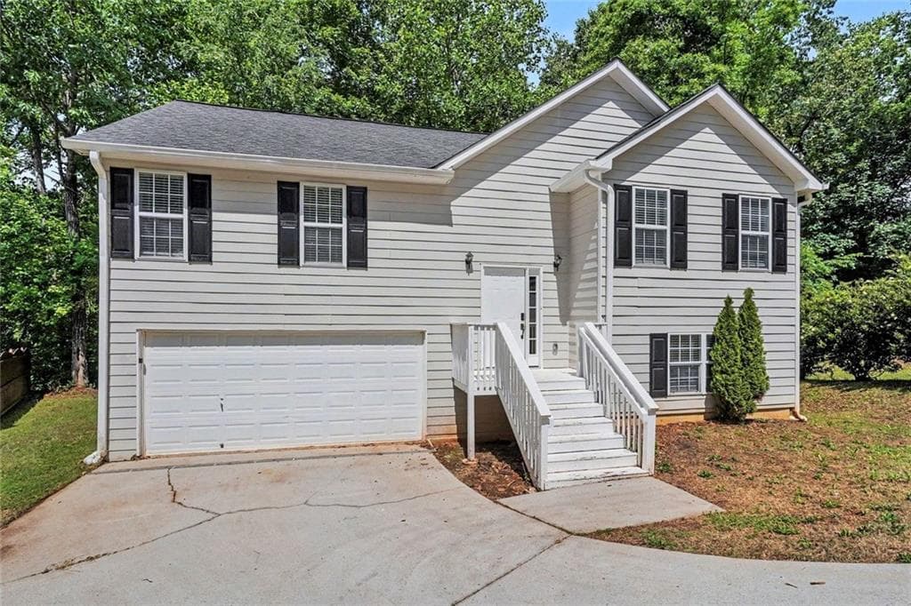 4 bedroom, 3 bathroom, 2,058 sq ft single family residence for sale at 120 Beaverdam Court, Covington, GA 30016