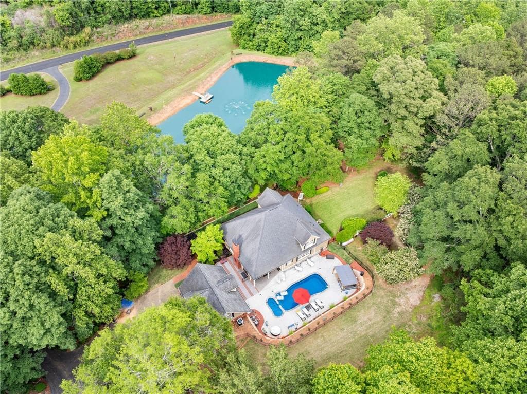 3 bedroom, 3 bathroom, 5,422 sq ft single family residence for sale at 2832 B Wilson Road, Commerce, GA 30529 — photo 2