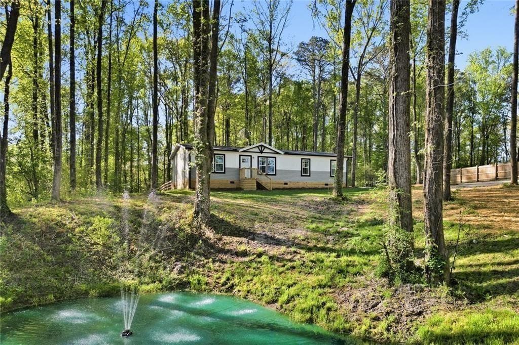 1836 Highway 136 Connector, Talking Rock, GA 30175 — most recent listing photo