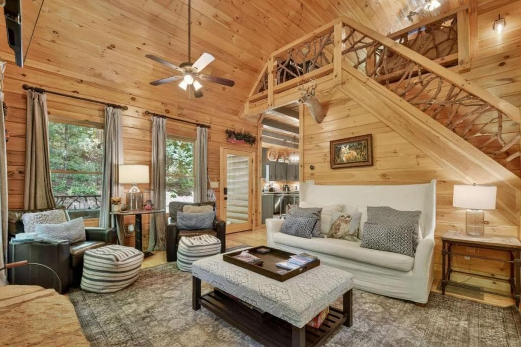 3 bedroom, 3 bathroom, 2,080 sq ft single family residence for sale at 101 Overlook Road, Blue Ridge, GA 30513 — photo 7