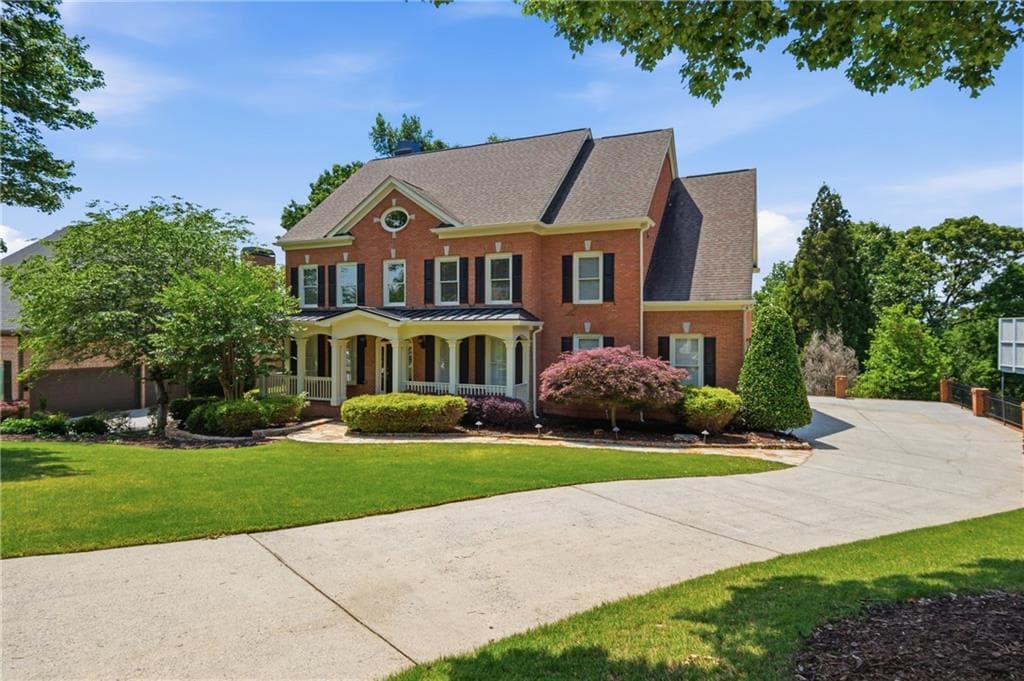 4 bedroom, 5 bathroom, 5,307 sq ft single family residence for sale at 6279 Creekstone Path, Cumming, GA 30041 — photo 2