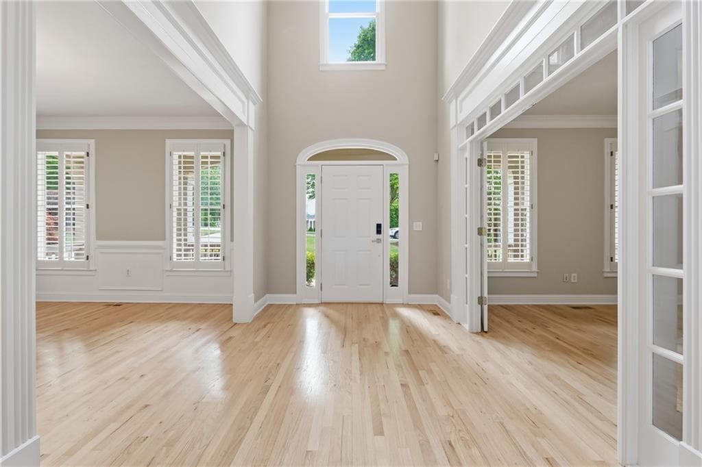 4 bedroom, 5 bathroom, 5,307 sq ft single family residence for sale at 6279 Creekstone Path, Cumming, GA 30041 — photo 3