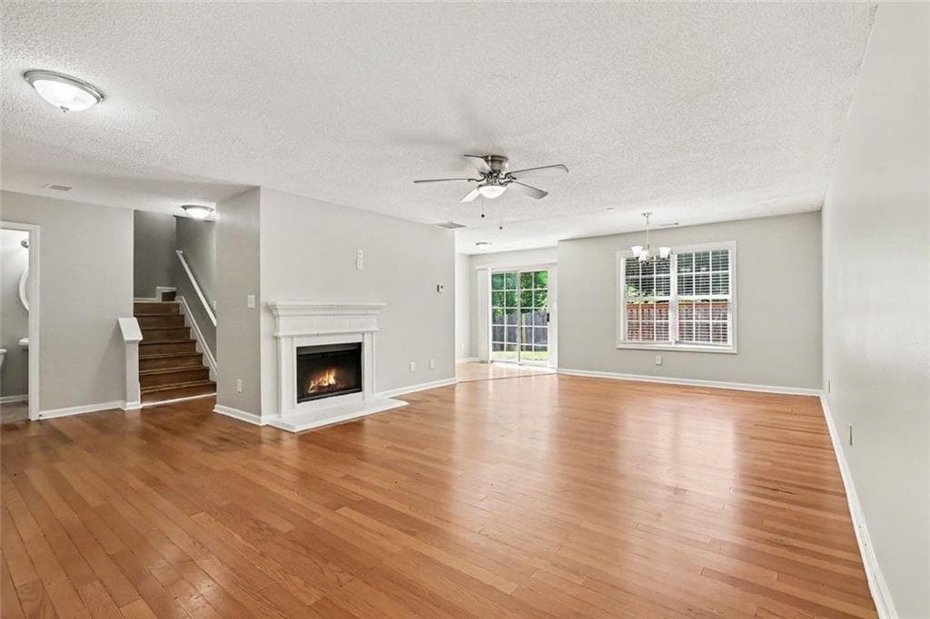 3 bedroom, 3 bathroom, 1,656 sq ft single family residence under contract at 4489 Chestnut Lake Avenue, Lithonia, GA 30038 — photo 4