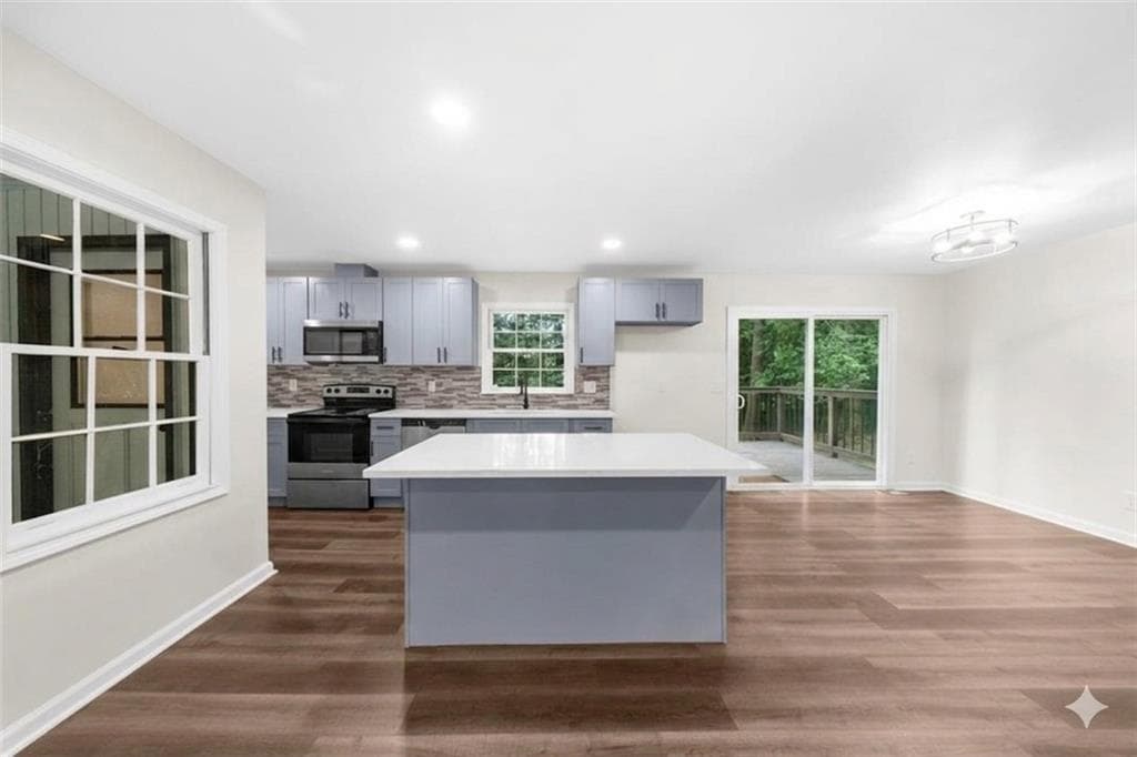 3 bedroom, 2 bathroom, 1,243 sq ft single family residence for rent at 3022 Hillwood Drive, Lawrenceville, GA 30044 for $2,250 a month — photo 8
