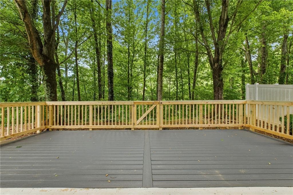 3 bedroom, 3 bathroom, 1,515 sq ft single family residence for sale at 3815 Glen Laurel Court, Cumming, GA 30040 — photo 10