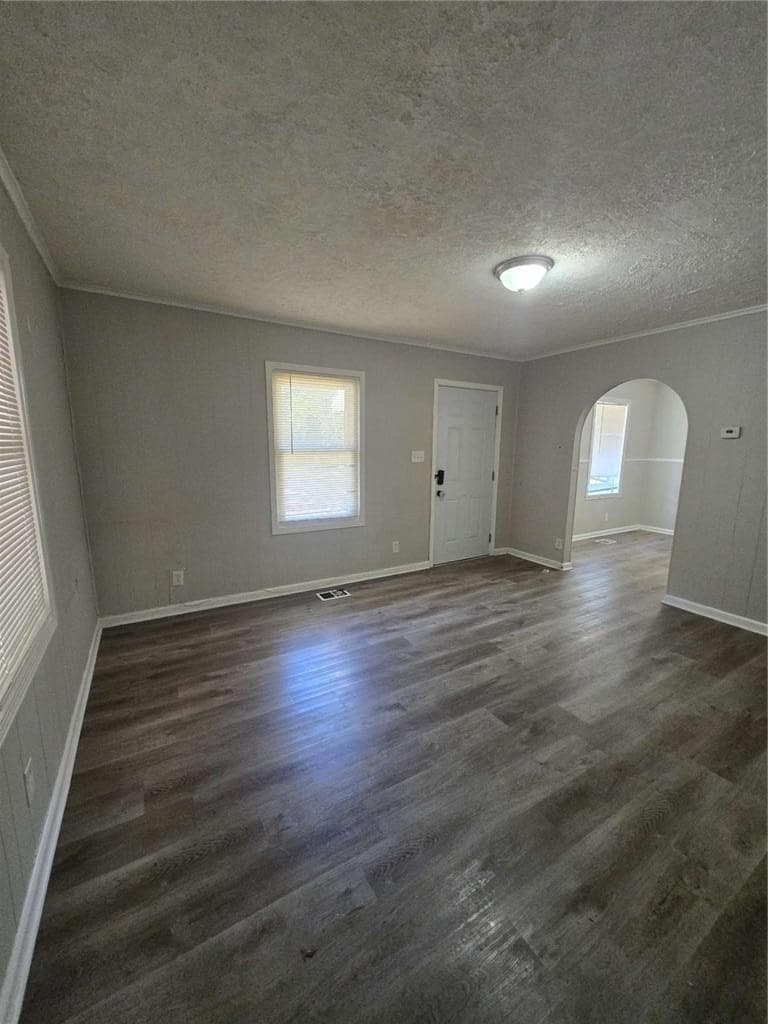 3 bedroom, 2 bathroom, 1,510 sq ft single family residence for sale at 3645 Saturn Drive, Atlanta, GA 30331 — photo 3