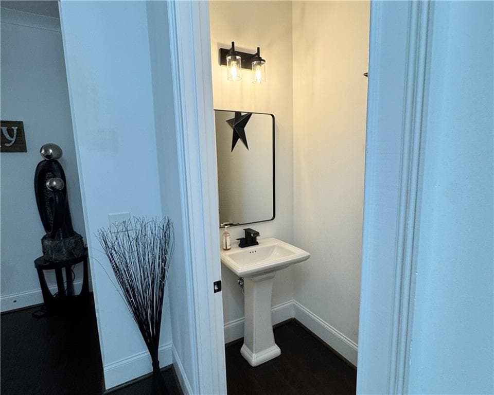 4 bedroom, 4 bathroom, 4,069 sq ft townhouse for sale at 529 Springer Bend, Marietta, GA 30060 — photo 9
