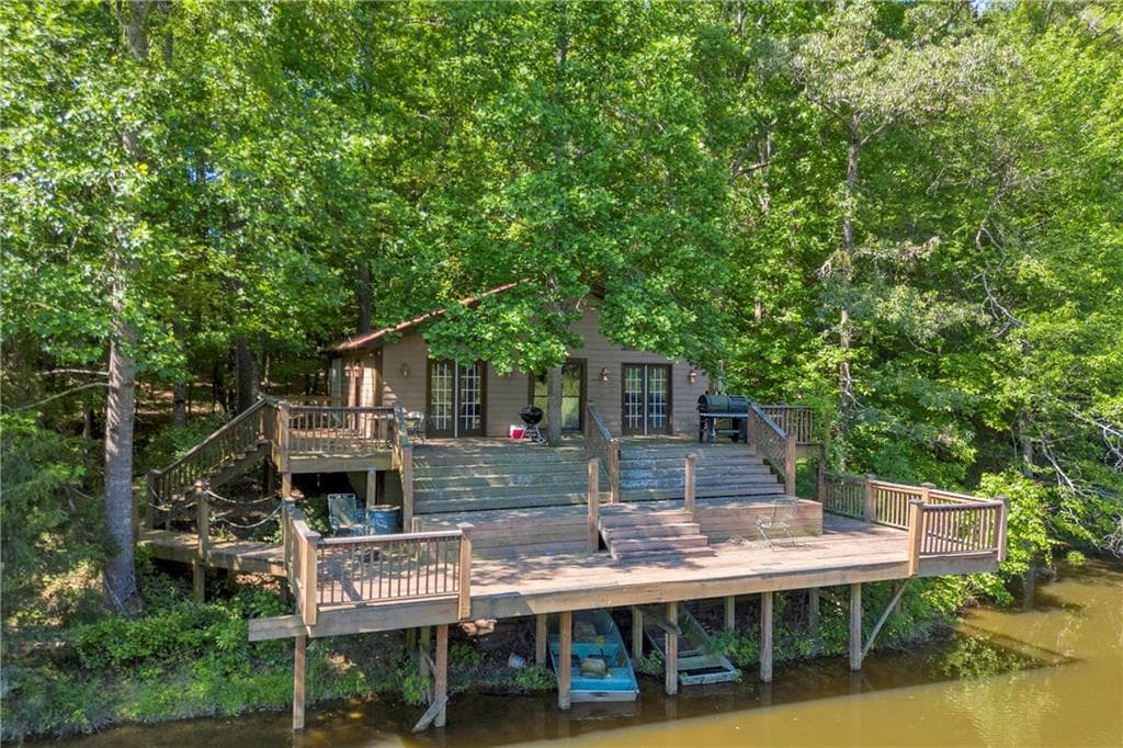 1 bedroom, 2 bathroom, 2,544 sq ft single family residence for sale at 1641 Churchwell Road, Union Point, GA 30669 — photo 2