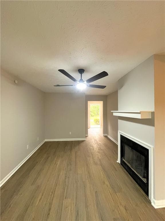 3 bedroom, 3 bathroom, 2,453 sq ft duplex for rent at 5843 Summerglen Lane, Atlanta, GA 30349 for $1,695 a month — photo 9