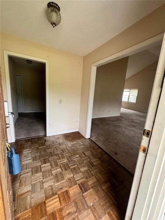 3 bedroom, 2 bathroom, 1,685 sq ft single family residence for sale at 148 River Ridge Drive, Carrollton, GA 30117 — photo 4