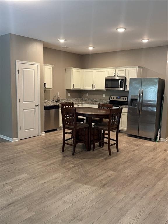 3 bedroom, 3 bathroom, 1,514 sq ft townhouse for rent at 2330 Mckenna Square Drive, Lithonia, GA 30058 for $1,950 a month — photo 4