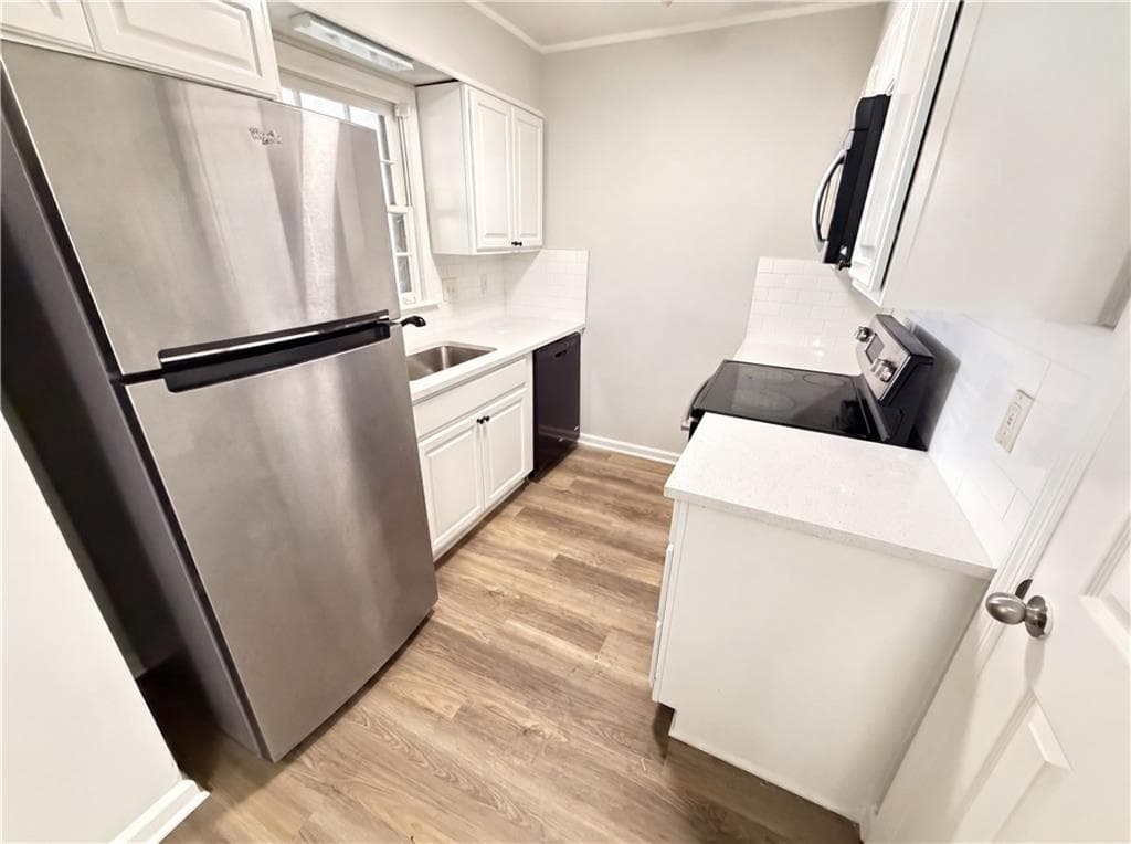 2 bedroom, 3 bathroom, 1,240 sq ft townhouse for sale at 237 Chads Ford Way, Roswell, GA 30076 — photo 2
