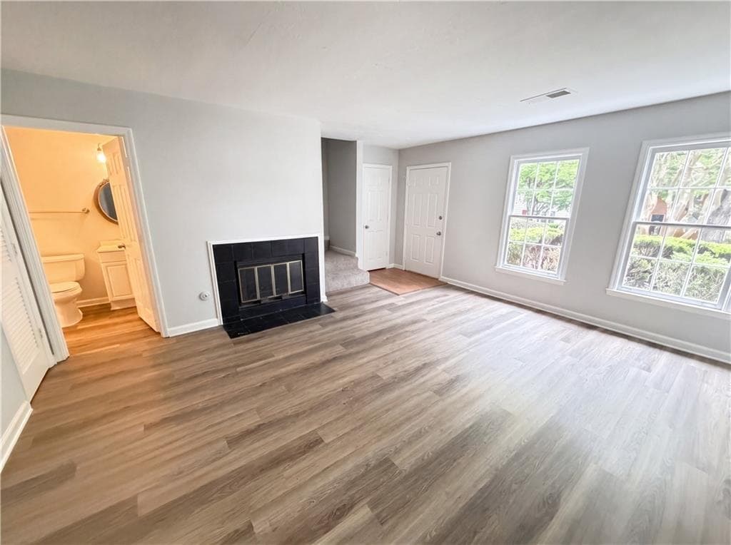 2 bedroom, 3 bathroom, 1,240 sq ft townhouse for sale at 237 Chads Ford Way, Roswell, GA 30076 — photo 9
