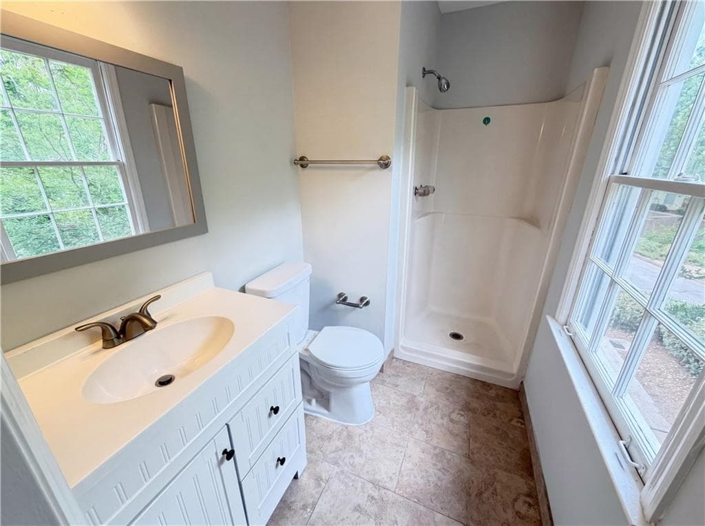 2 bedroom, 3 bathroom, 1,240 sq ft townhouse for sale at 237 Chads Ford Way, Roswell, GA 30076 — photo 6