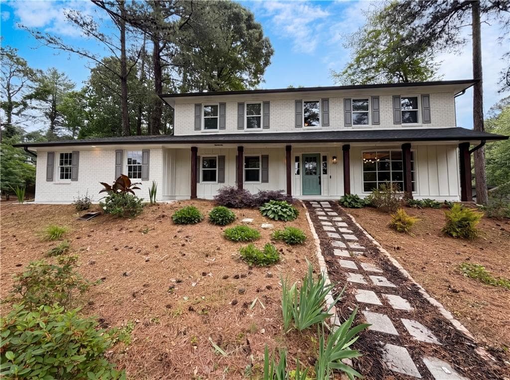 4 bedroom, 3 bathroom, 3,696 sq ft single family residence under contract at 1772 Huntingford Drive, Marietta, GA 30068