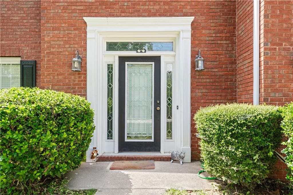 4 bedroom, 3 bathroom, 1,991 sq ft single family residence for sale at 877 Dunlin Fields Drive, Lawrenceville, GA 30044 — photo 4