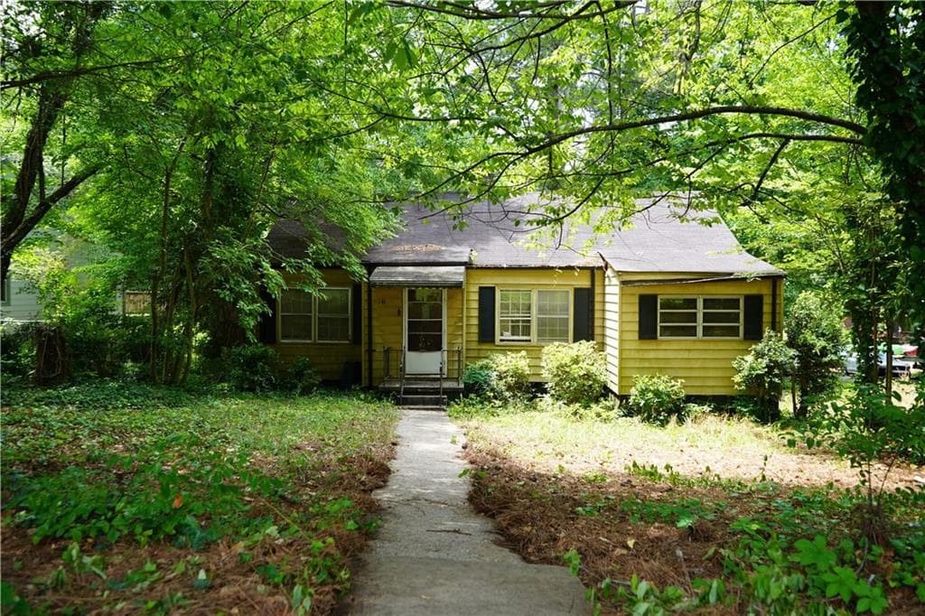 4 bedroom, 1 bathroom, 1,264 sq ft single family residence sold at 1415 Westridge Road, Atlanta, GA 30311