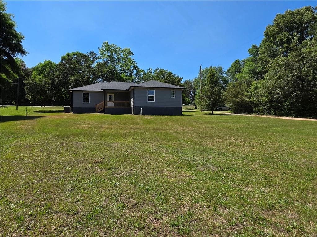 3 bedroom, 3 bathroom, 1,630 sq ft single family residence for sale at 279 Taff Road, Taylorsville, GA 30178 — photo 3