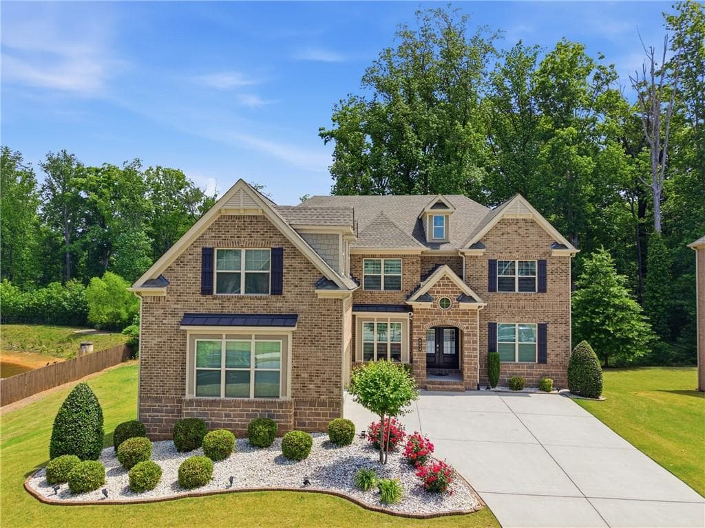 6 bedroom, 6 bathroom, 4,526 sq ft single family residence for sale at 6010 Ashborough Park, Cumming, GA 30040