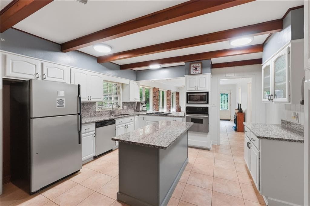 4 bedroom, 5 bathroom, 4,604 sq ft single family residence for sale at 1387 Springdale Road, Gainesville, GA 30501 — photo 10