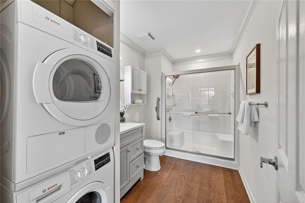 1 bedroom, 1 bathroom, 760 sq ft condominium for sale at 300 Johnson Ferry Road B201, Atlanta, GA 30328 — photo 4