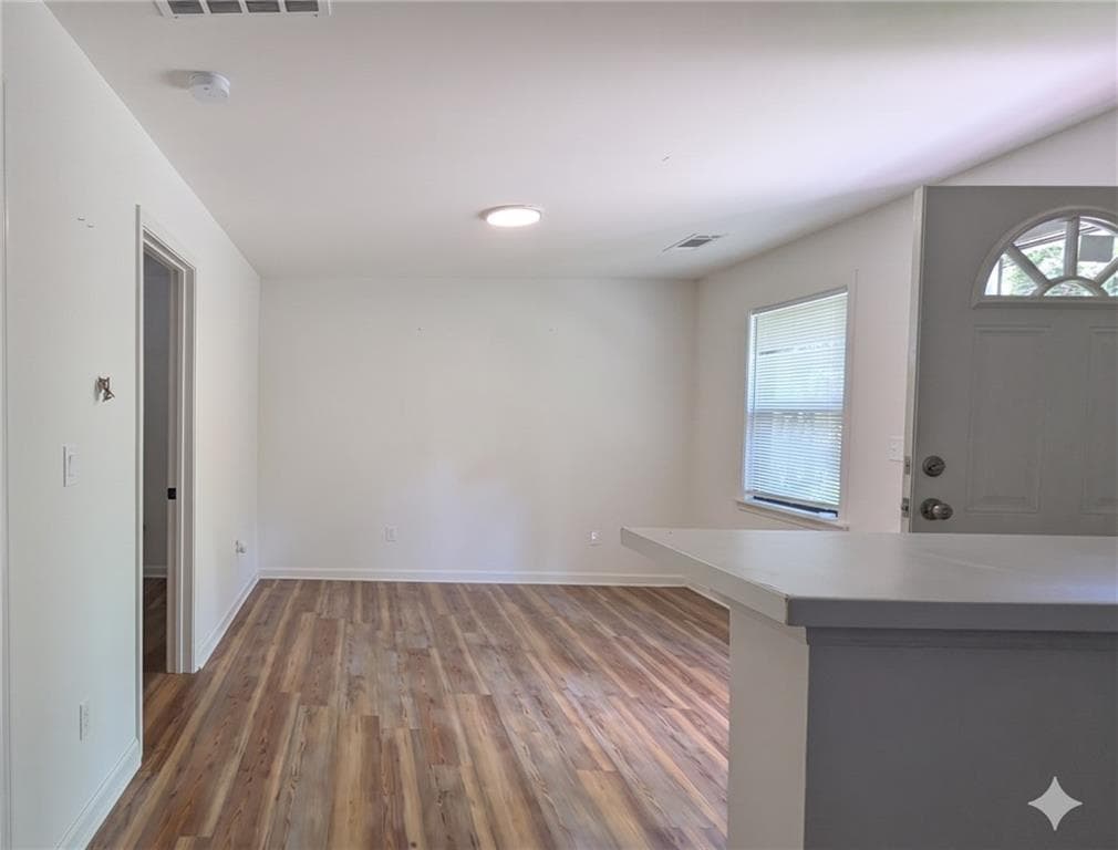 3 bedroom, 1 bathroom, 1,000 sq ft single family residence for sale at 3283 Pebble Drive, Atlanta, GA 30344 — photo 7