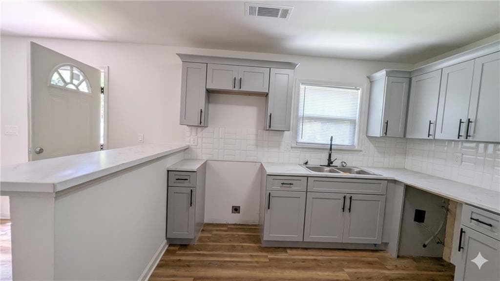 3 bedroom, 1 bathroom, 1,000 sq ft single family residence for sale at 3283 Pebble Drive, Atlanta, GA 30344 — photo 8