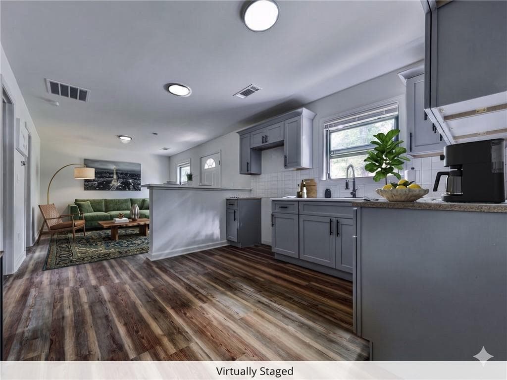 3 bedroom, 1 bathroom, 1,000 sq ft single family residence for sale at 3283 Pebble Drive, Atlanta, GA 30344 — photo 10