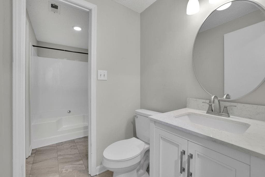 2 bedroom, 2 bathroom, 1,305 sq ft condominium for sale at 3067 Steeplechase, Alpharetta, GA 30004 — photo 10