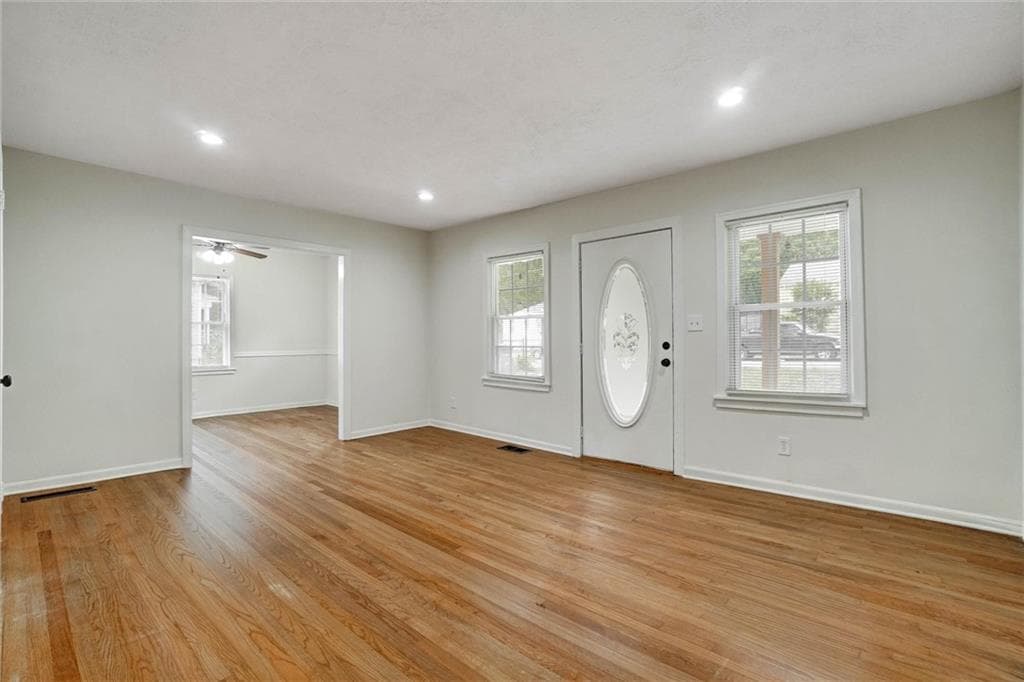3 bedroom, 2 bathroom, 1,102 sq ft single family residence under contract at 788 Richard Street, Marietta, GA 30060 — photo 9