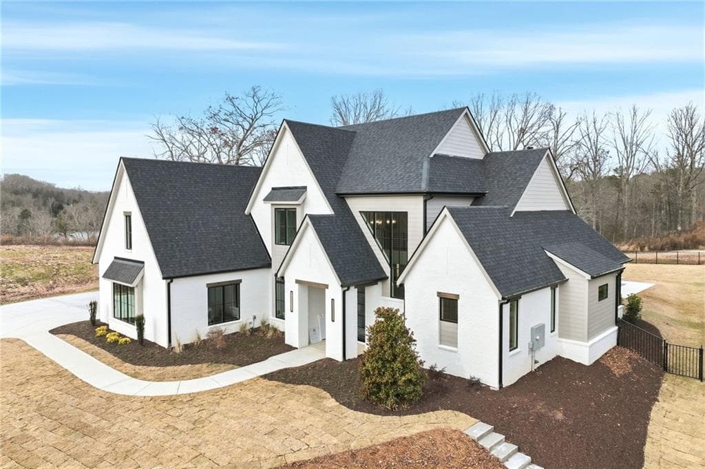 5 bedroom, 5 bathroom, 4,422 sq ft single family residence for sale at 4638A Shirley Road, Gainesville, GA 30506 — photo 2