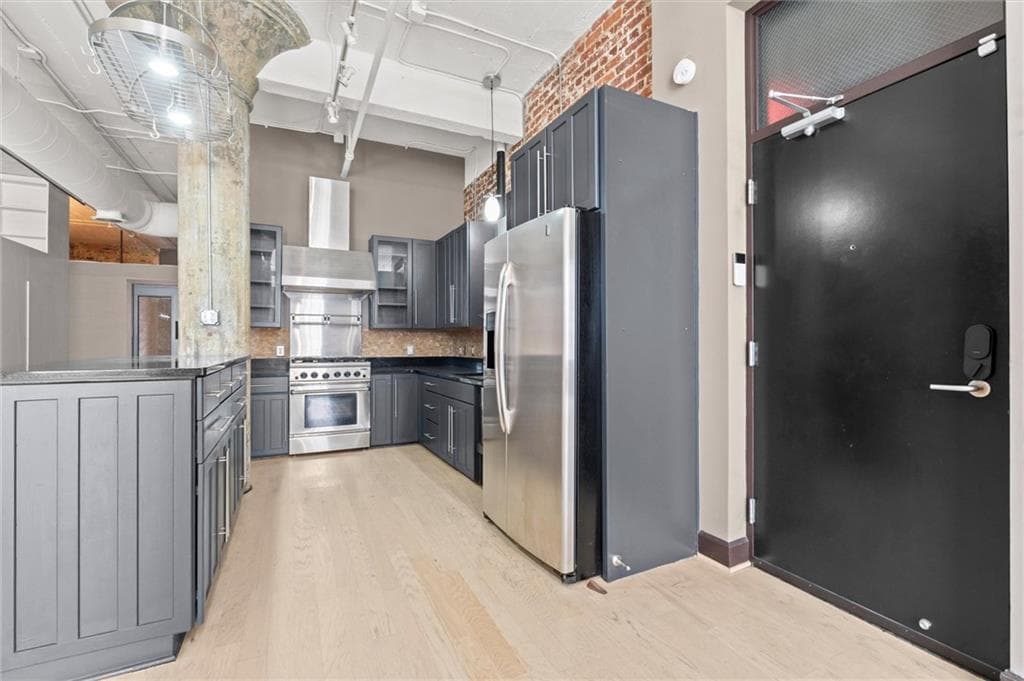 2 bedroom, 2 bathroom, 2,069 sq ft condominium for sale at 434 Marietta Street 301, Atlanta, GA 30313 — photo 5
