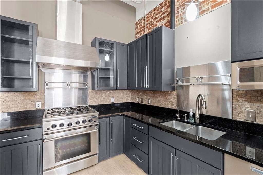 2 bedroom, 2 bathroom, 2,069 sq ft condominium for sale at 434 Marietta Street 301, Atlanta, GA 30313 — photo 9