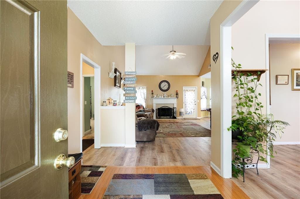 3 bedroom, 3 bathroom, 3,653 sq ft single family residence under contract at 310 Hillcrest Drive, Hiram, GA 30141 — photo 5