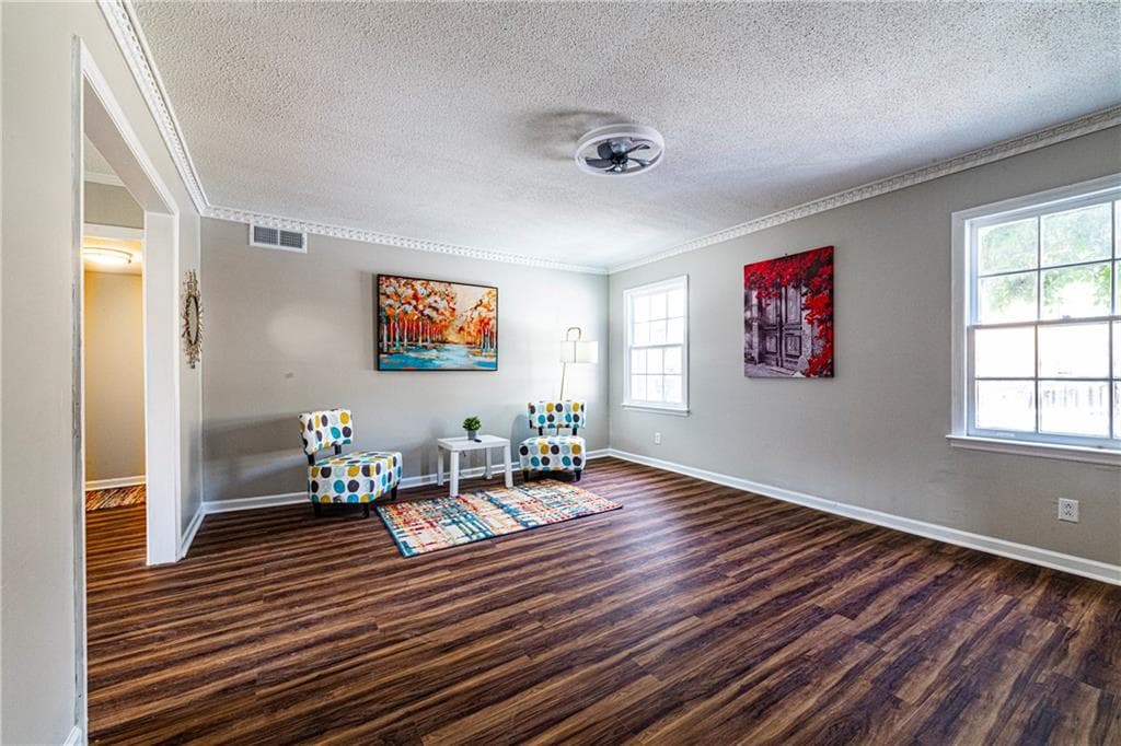 2 bedroom, 2 bathroom, 1,117 sq ft condominium for sale at 3626 Buford Highway C2, Brookhaven, GA 30329 — photo 4