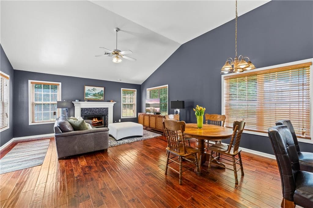 3 bedroom, 2 bathroom, 2,082 sq ft single family residence under contract at 935 Waldwick Drive, Lawrenceville, GA 30045 — photo 10