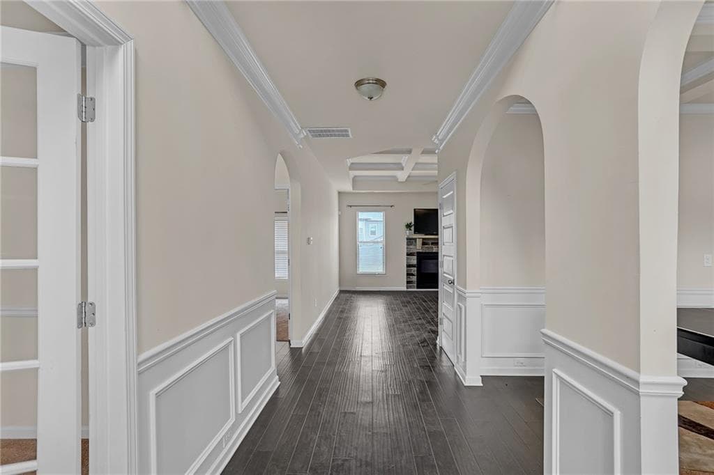 5 bedroom, 4 bathroom, 3,019 sq ft single family residence for sale at 602 Baymist Court, Loganville, GA 30052 — photo 4