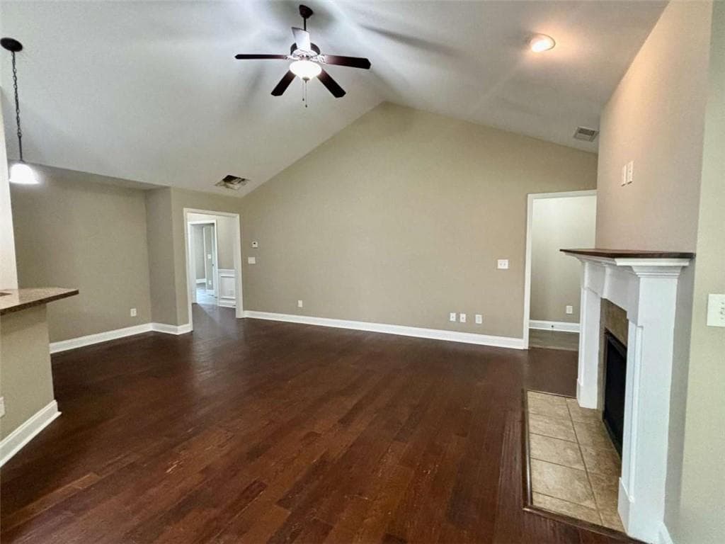 4 bedroom, 3 bathroom, 1,807 sq ft single family residence for rent at 4668 Hidden Creek Drive, Gainesville, GA 30504 for $2,250 a month — photo 2