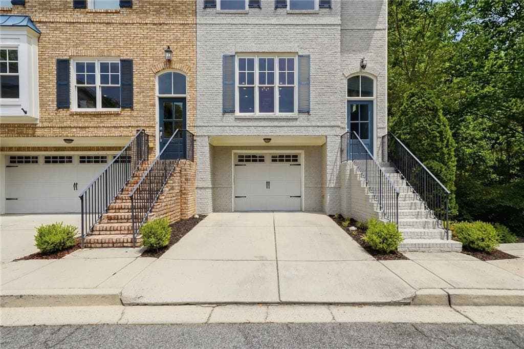 3 bedroom, 4 bathroom, 1,932 sq ft townhouse for sale at 410 Wade Creek Road, Alpharetta, GA 30009 — photo 3