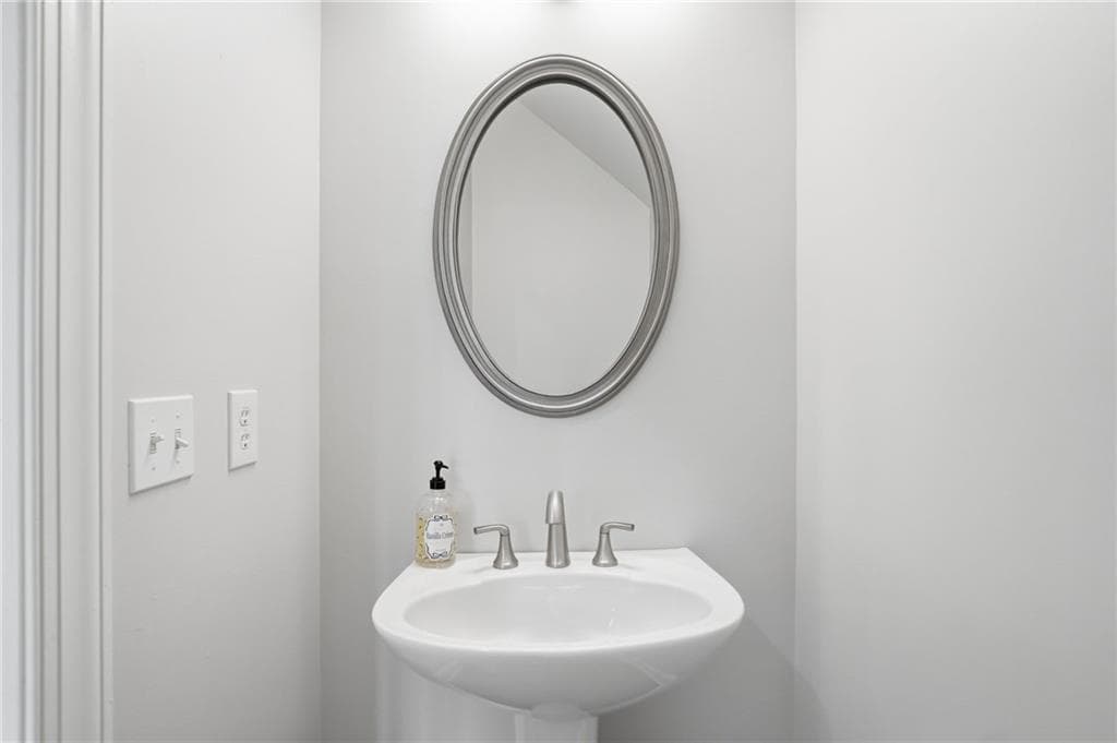 3 bedroom, 4 bathroom, 1,932 sq ft townhouse for sale at 410 Wade Creek Road, Alpharetta, GA 30009 — photo 10