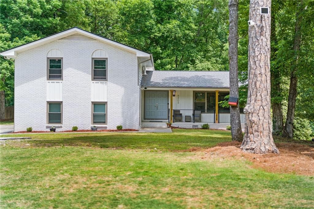 3 bedroom, 3 bathroom, 2,166 sq ft single family residence sold at 4205 S Berkeley Lake Road, Berkeley Lake, GA 30096