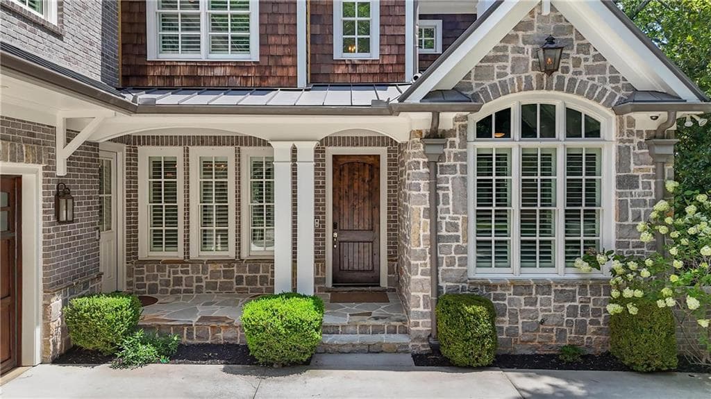 7 bedroom, 8 bathroom single family residence for rent at 1685 Mount Paran Road, Atlanta, GA 30327 for $27,500 a month — photo 2