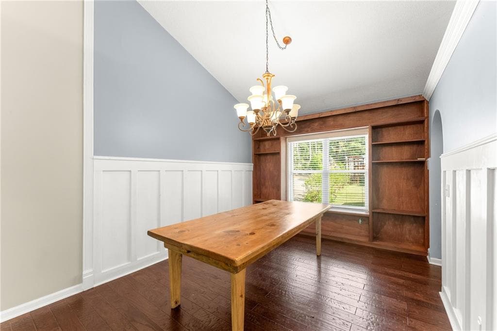 4 bedroom, 3 bathroom, 3,533 sq ft single family residence under contract at 7095 Cogburn Road, Cumming, GA 30028 — photo 8