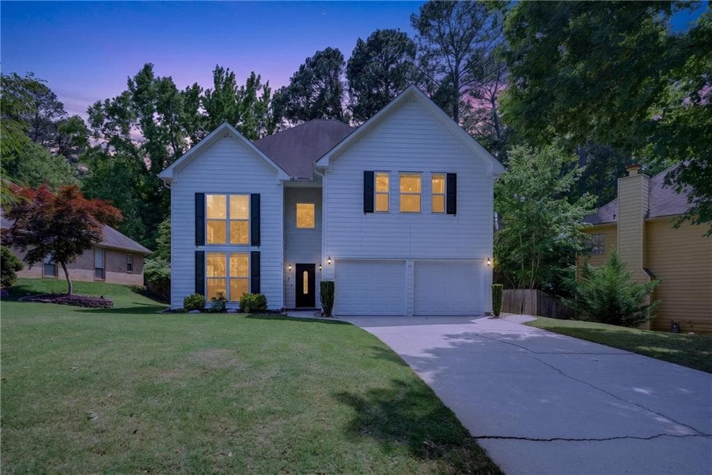371 Shyrewood Drive, Lawrenceville, GA 30043 — most recent listing photo
